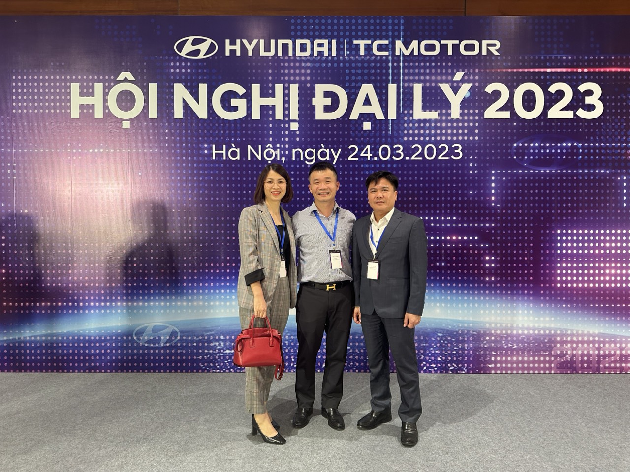 HYUNDAI THÀNH CÔNG VINH DANH ĐẠI LÝ & CÁ NHÂN ĐẠI LÝ XUẤT SẮC NĂM 2022